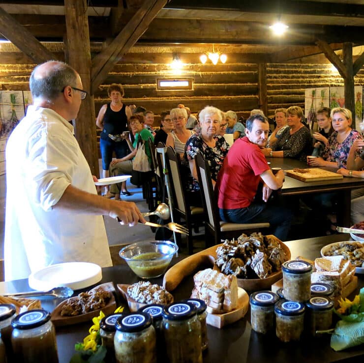 291754097_583535723290233_1004842628544354646_n